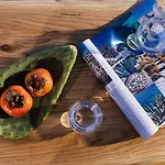 Hotel Avaton *