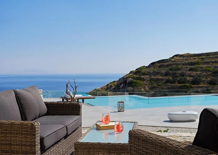 Avaton Otel Folégandros